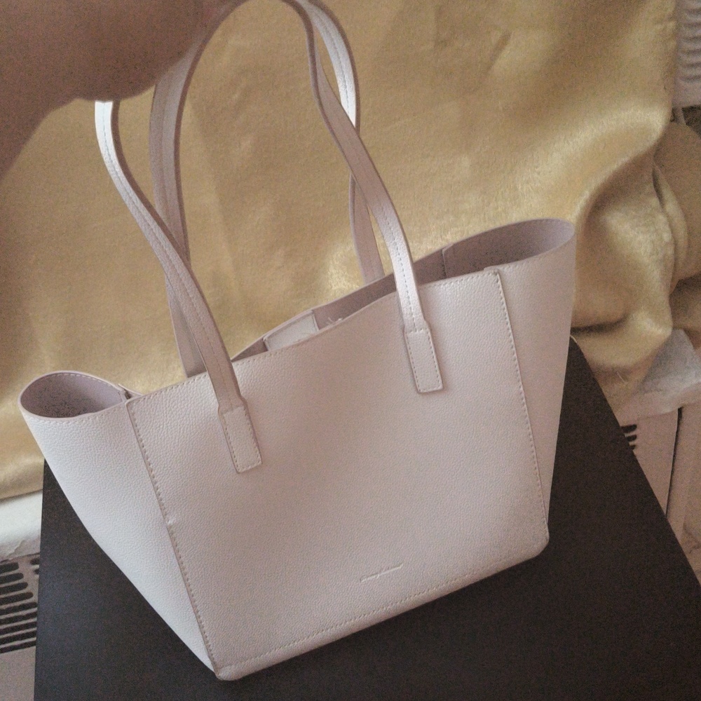 Tommy Bahama handbag